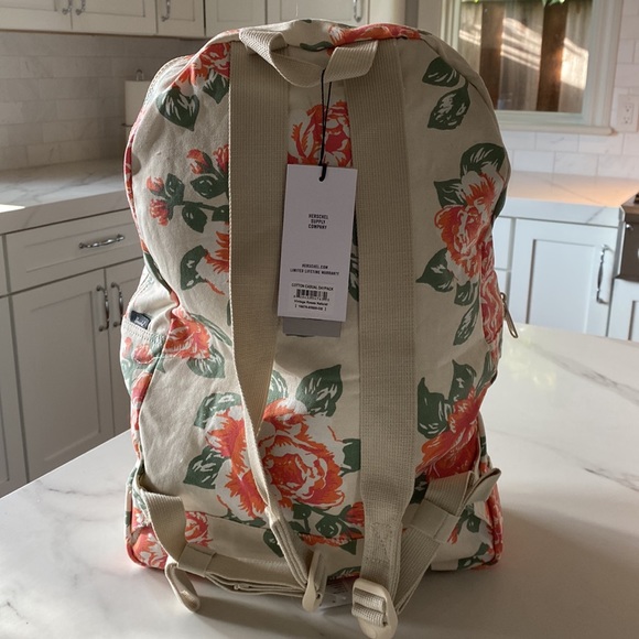Herschel Supply Co. - NWT- Floral Daypack Backpack - Picture 2 of 5